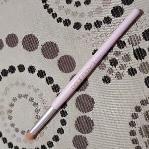 PEAR NOVA Lid Focus Sweep Brush